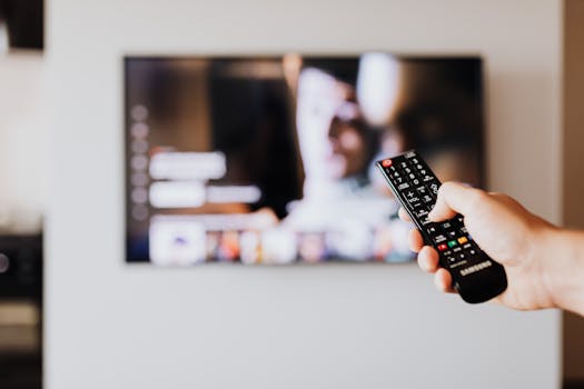 Streaming vs. Downloading Anime: Which Path Leads to Your Perfect Watch?