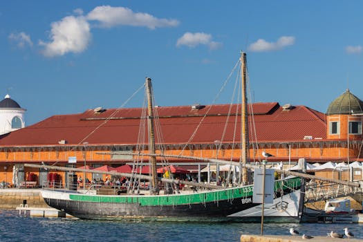 Your Gateway to Deliciousness: Unpacking the Legal Seafood Seaport Experience